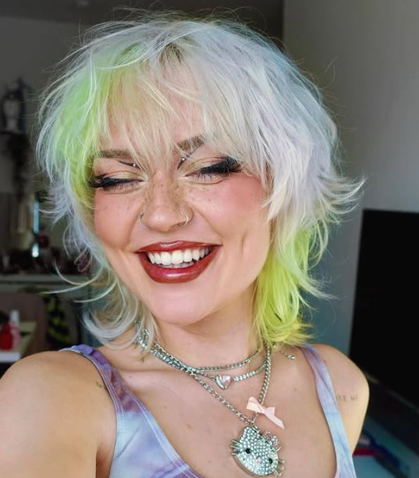 @NaomiJon (Instagram)